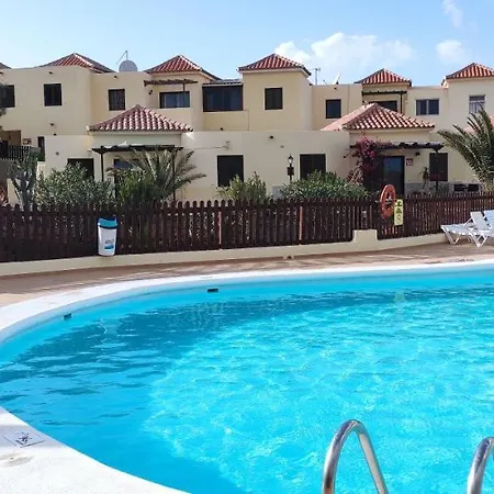 Casa Ive Romantic Pool * كاليتا ذي فوستي