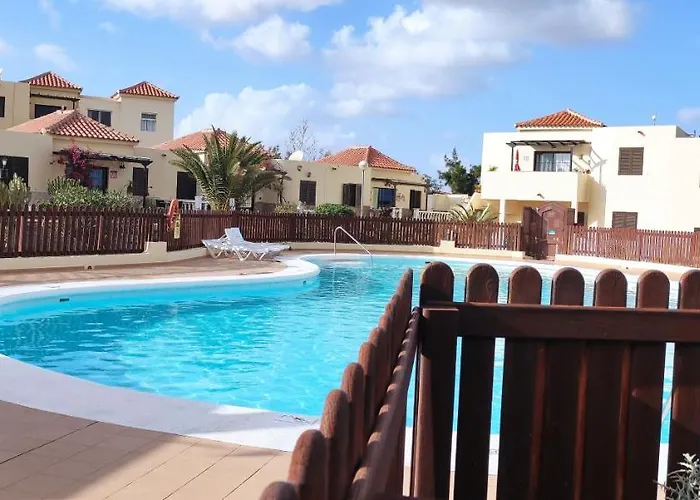 Casa Ive Romantic Pool Vakantiehuis *